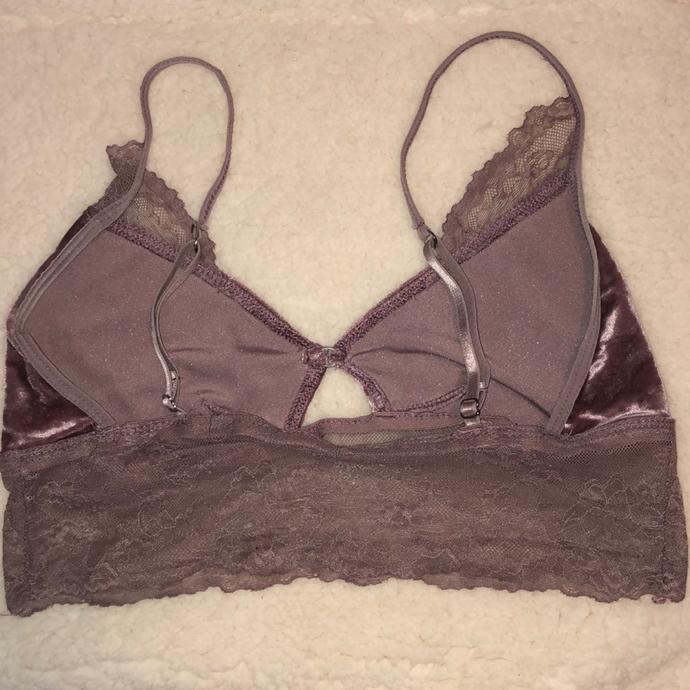 Bralette - Picture 2 of 4